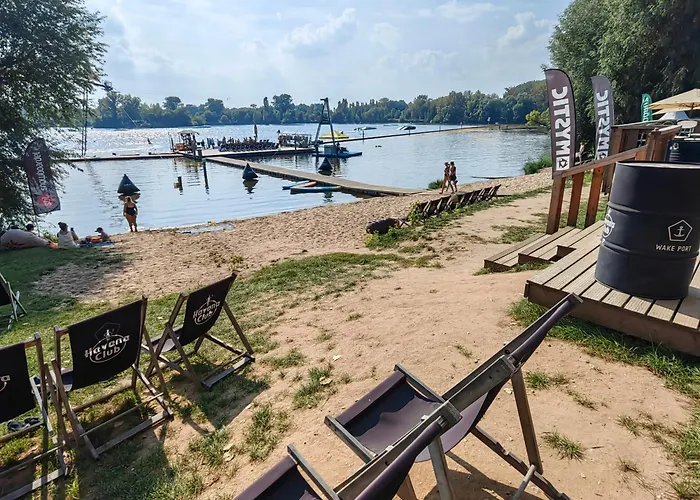 Wake Port Boat, Ubytovani Na Lodi
